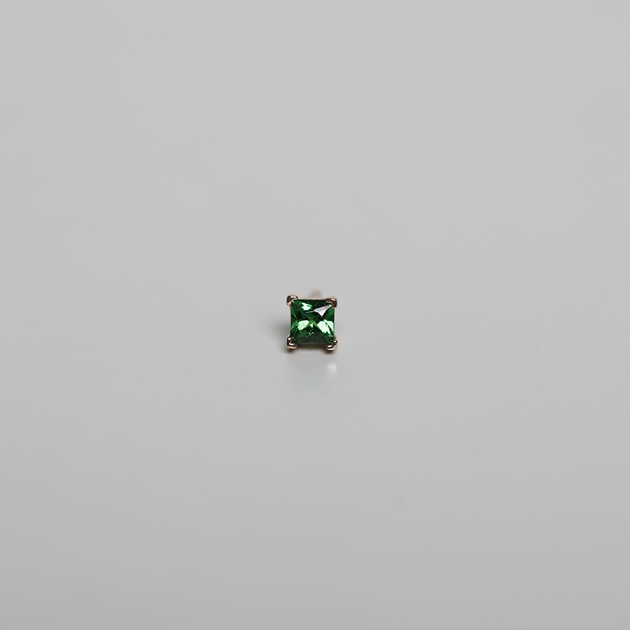 ǰ 